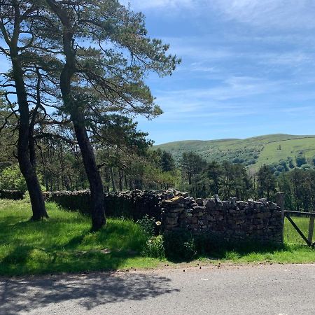 Cosy, Dog Friendly House On The Fringe Of The Brecon Beacons Villa Tredegar Esterno foto