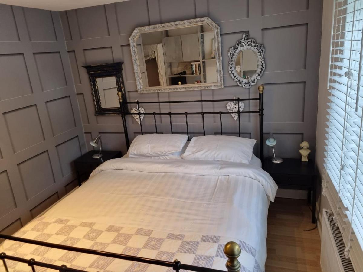 Cosy, Dog Friendly House On The Fringe Of The Brecon Beacons Villa Tredegar Esterno foto